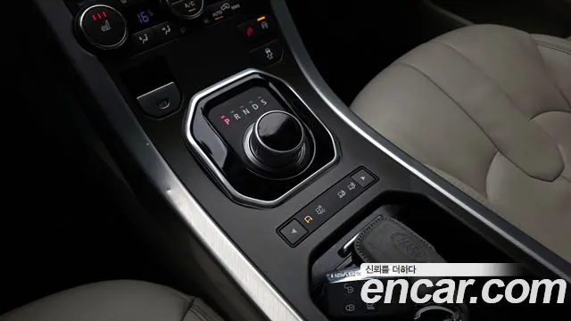 Land Rover Range Rover Evoque 2015 — фото 9