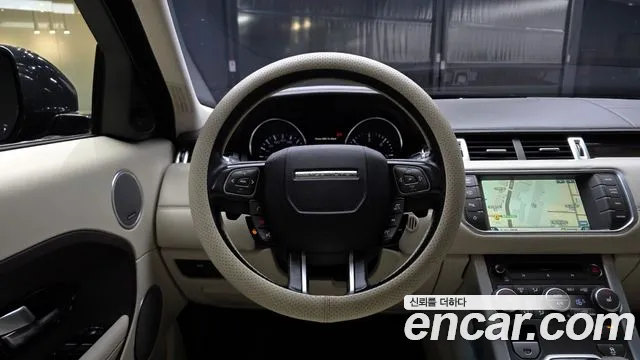 Land Rover Range Rover Evoque 2015 — фото 13
