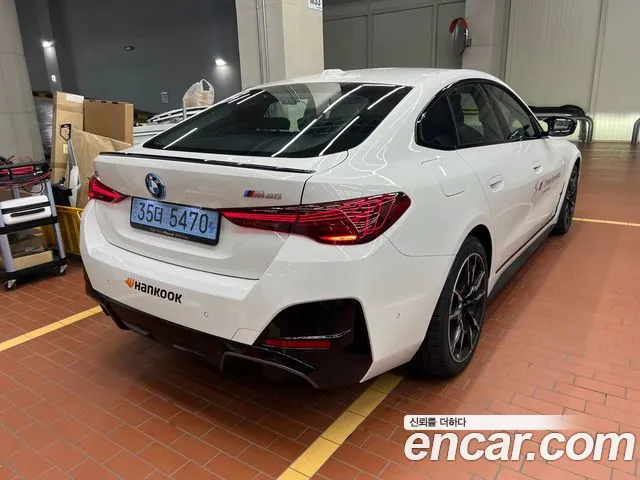 BMW i4 2025 — фото 2
