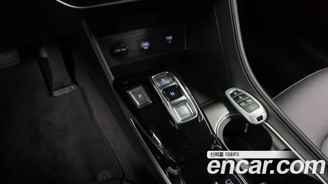 Hyundai Sonata 2022 — фото 12