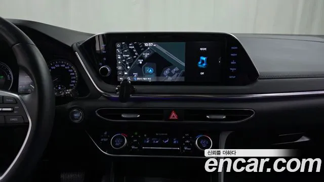 Hyundai Sonata 2022 — фото 20