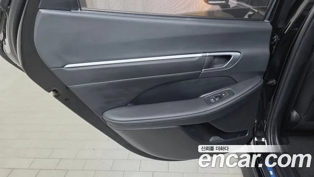 Hyundai Sonata 2022 — фото 15