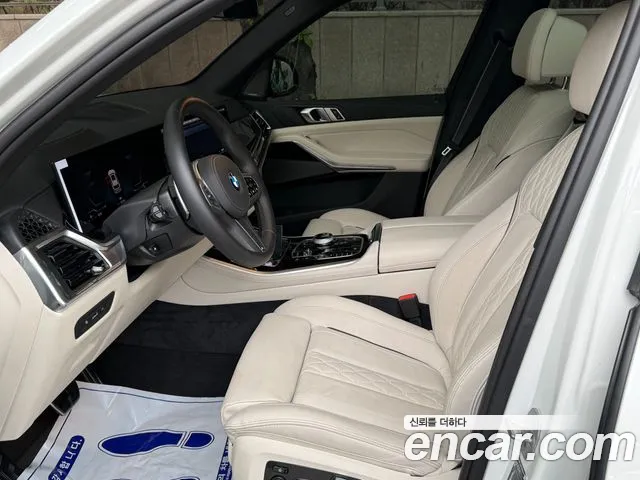 BMW X5 2025 — фото 12
