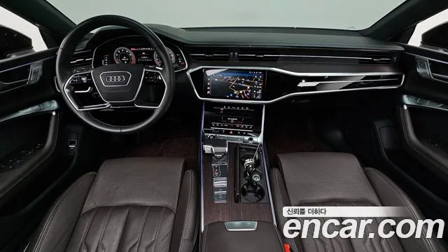 Audi A7 2022 — фото 9
