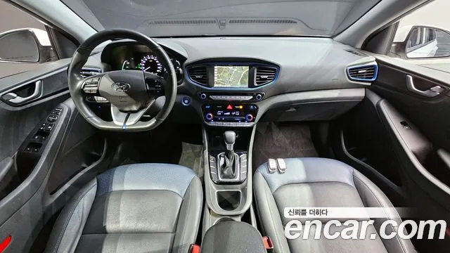 Hyundai Ioniq 2017 — фото 7