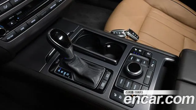 Hyundai Genesis 2015 — фото 12