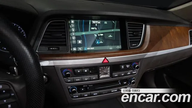 Hyundai Genesis 2015 — фото 20