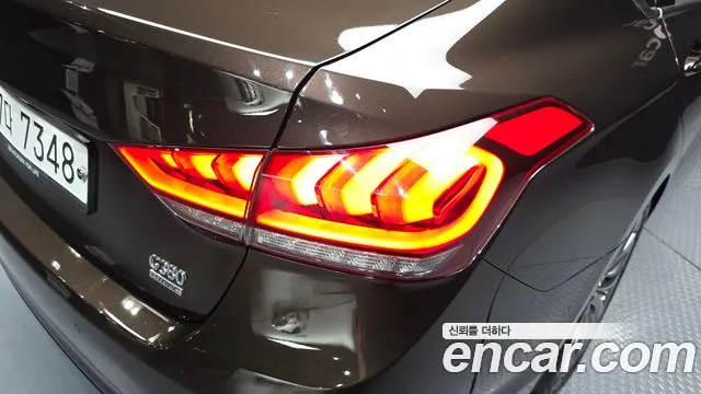 Hyundai Genesis 2015 — фото 9