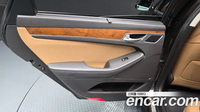 Hyundai Genesis 2015 — фото 15