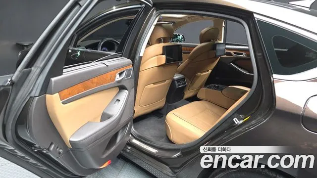 Hyundai Genesis 2015 — фото 16