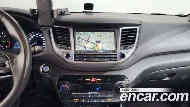 Hyundai Tucson 2016 — фото 13