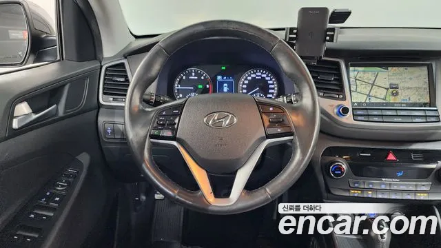 Hyundai Tucson 2016 — фото 14