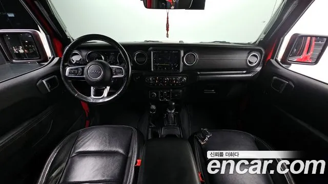 Jeep Wrangler 2019 — фото 10