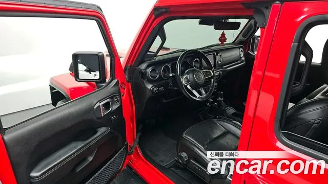 Jeep Wrangler 2019 — фото 13
