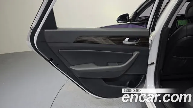 Hyundai Sonata 2016 — фото 15
