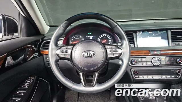 Kia K7 2016 — фото 14