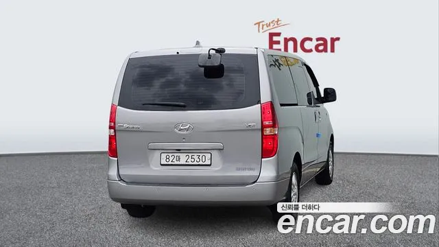 Hyundai Starex 2018 — фото 4