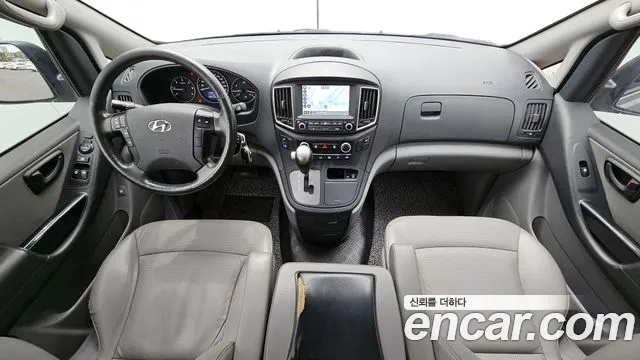 Hyundai Starex 2018 — фото 7