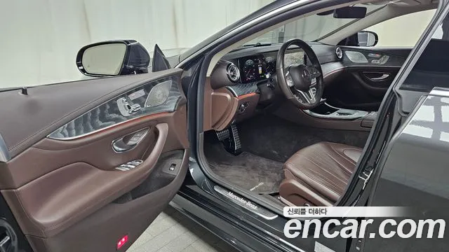 Mercedes-Benz CLS-Class 2021 — фото 13
