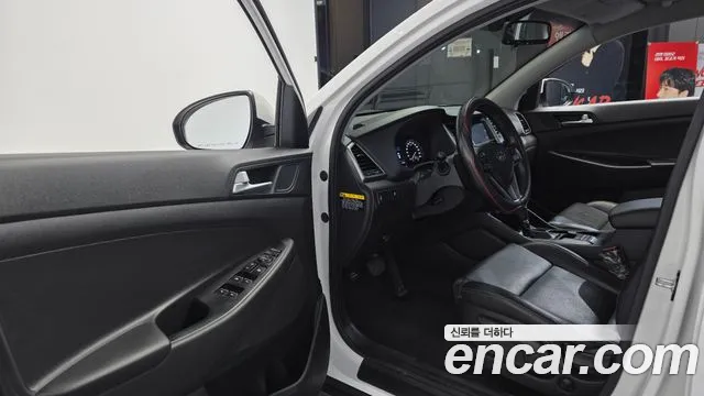 Hyundai Tucson 2018 — фото 13