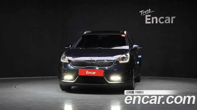 Kia Niro 2017 — фото 3