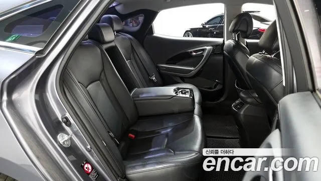 Hyundai Grandeur 2013 — фото 16
