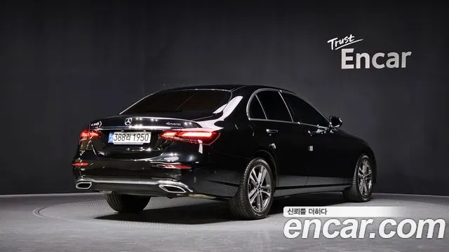Mercedes-Benz E-Class 2021 — фото 2