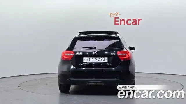 Mercedes-Benz A-Class 2014 — фото 4