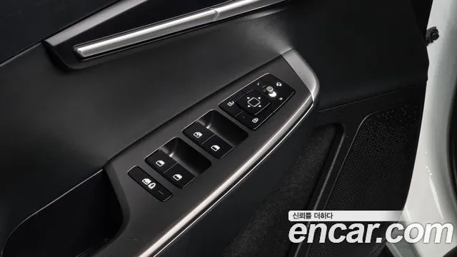 Kia EV6 2023 — фото 16