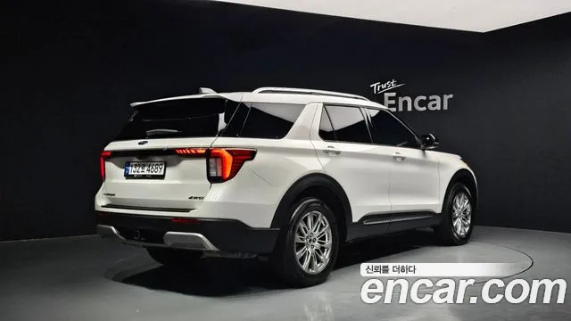 Ford Explorer 2025 — фото 2
