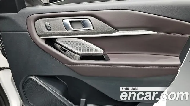 Ford Explorer 2025 — фото 14