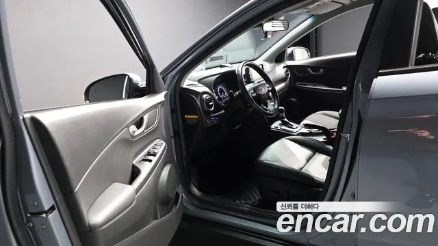 Hyundai Kona 2018 — фото 13