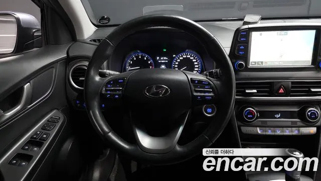 Hyundai Kona 2018 — фото 19