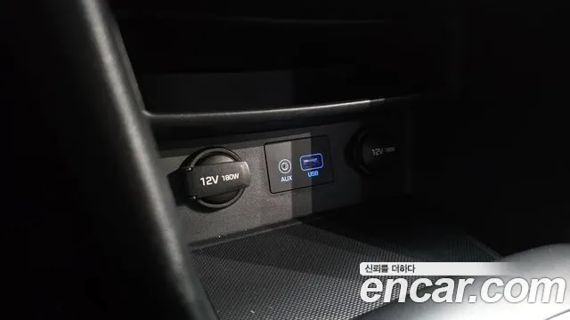 Hyundai Kona 2018 — фото 16