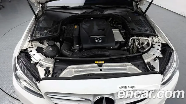 Mercedes-Benz C-Class 2018 — фото 6