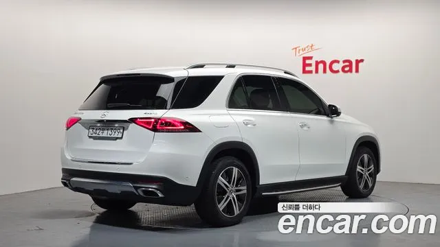 Mercedes-Benz GLE-Class 2019 — фото 2