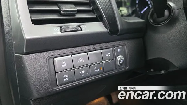 KG_Mobility_Ssangyong Rexton 2020 — фото 20