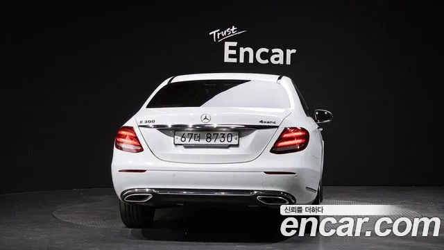 Mercedes-Benz E-Class 2018 — фото 4