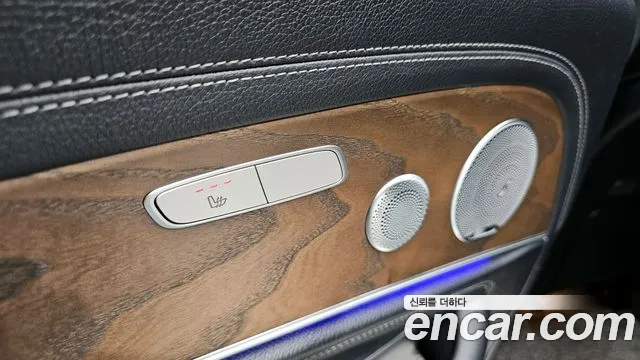 Mercedes-Benz E-Class 2018 — фото 19