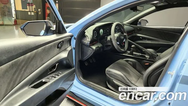 Hyundai AVANTE 2022 — фото 13