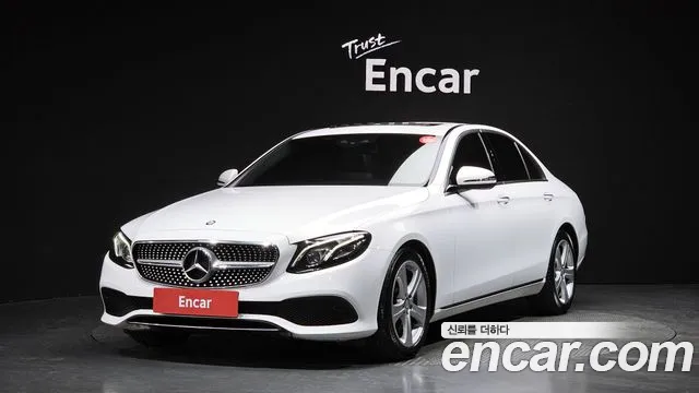 Mercedes-Benz E-Class 2017 — фото 1