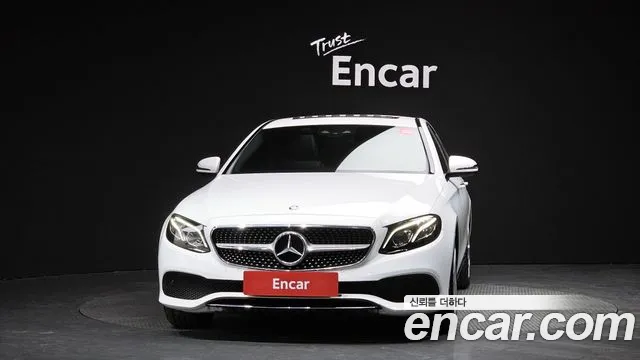 Mercedes-Benz E-Class 2017 — фото 3