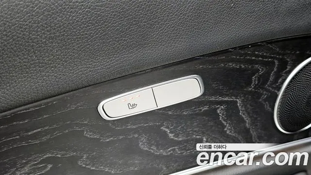 Mercedes-Benz E-Class 2017 — фото 16