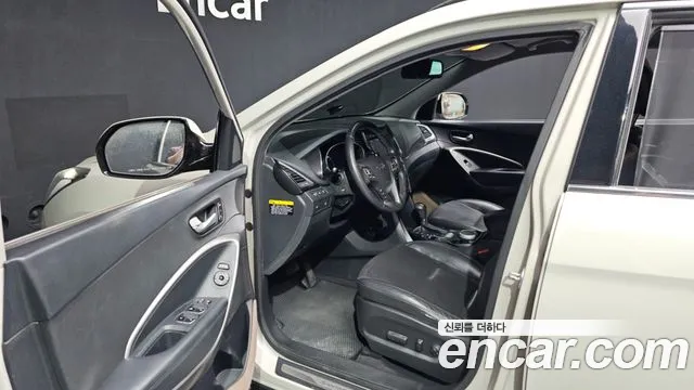 Hyundai Santafe 2015 — фото 10