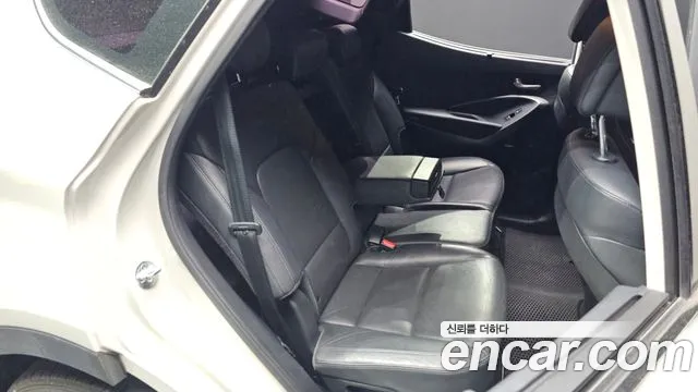 Hyundai Santafe 2015 — фото 12