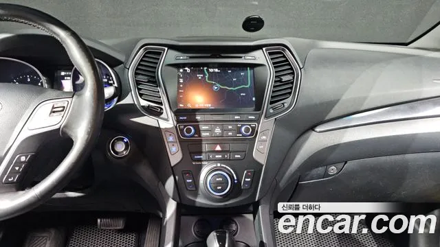Hyundai Santafe 2015 — фото 15