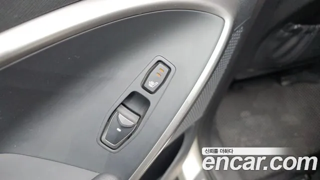 Hyundai Santafe 2015 — фото 19