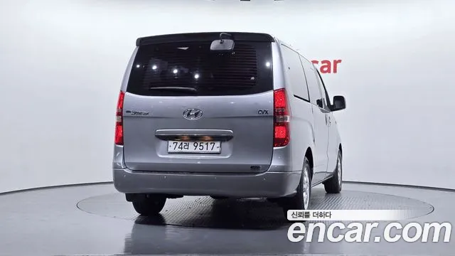 Hyundai Starex 2012 — фото 4