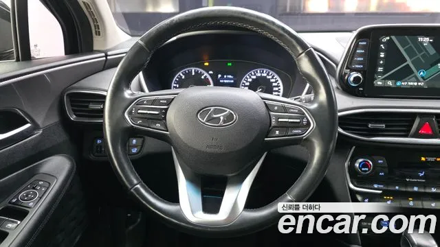 Hyundai Santafe 2019 — фото 13