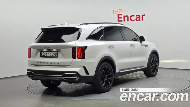 Kia Sorento 2022 — фото 2